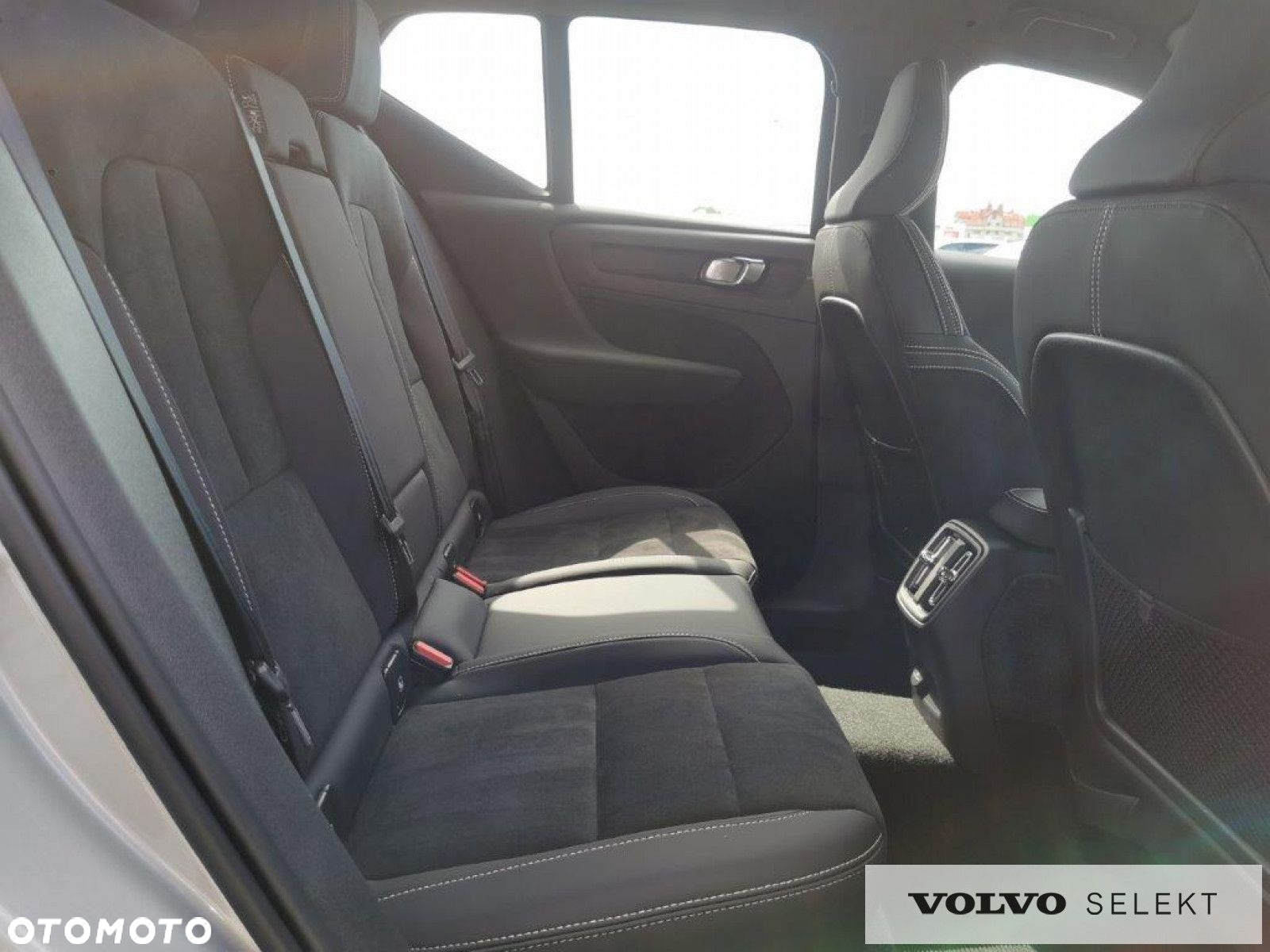 Volvo XC 40 - 11