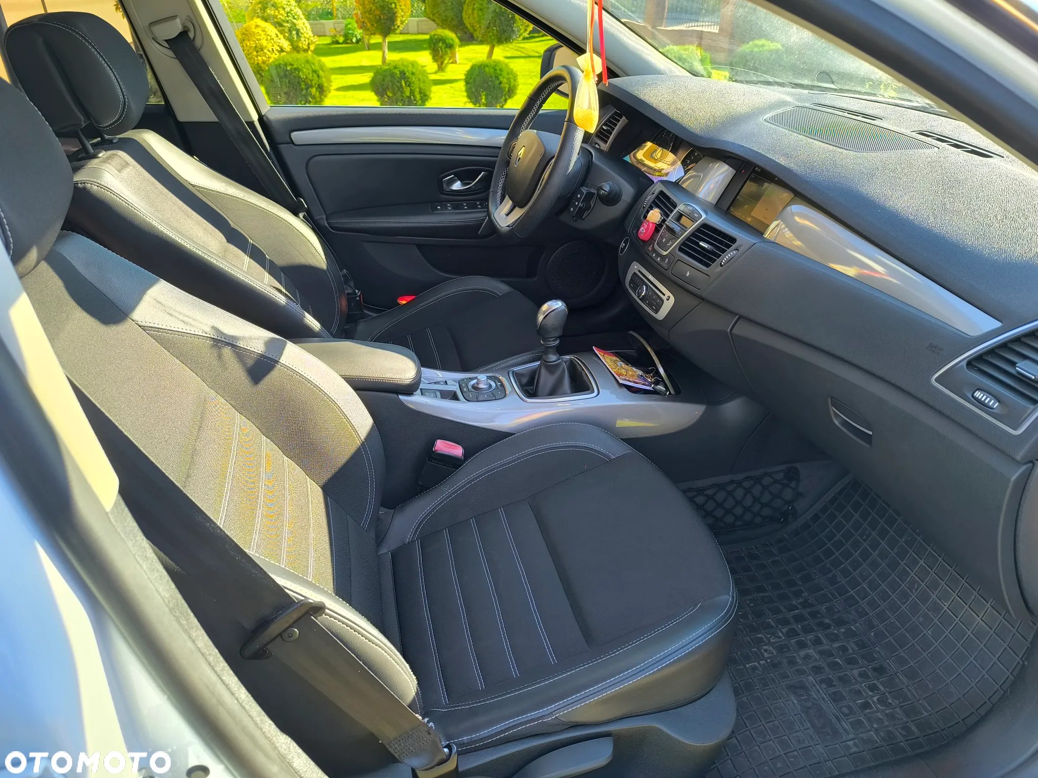 Renault Laguna 1.5 dCi Expression - 13