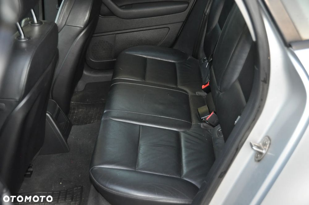 Audi A3 2.0 TFSI S line Sportpaket - 8