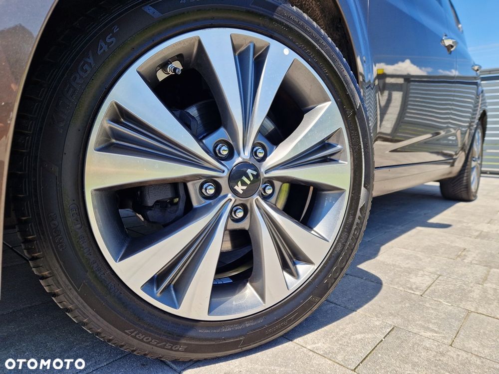 Kia Venga 1.6 CVVT Platinum Edition - 4