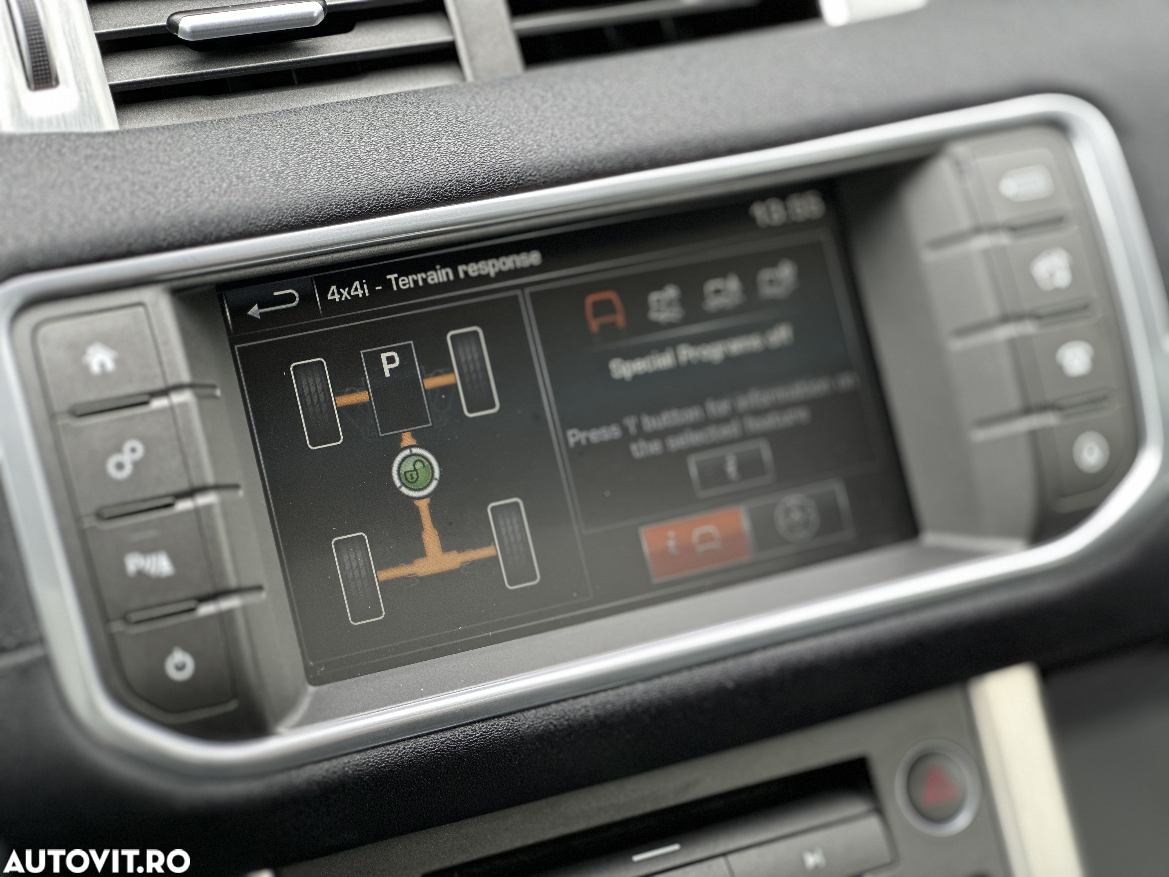 Land Rover Range Rover Evoque 2.0 D150 R-Dynamic SE - 26