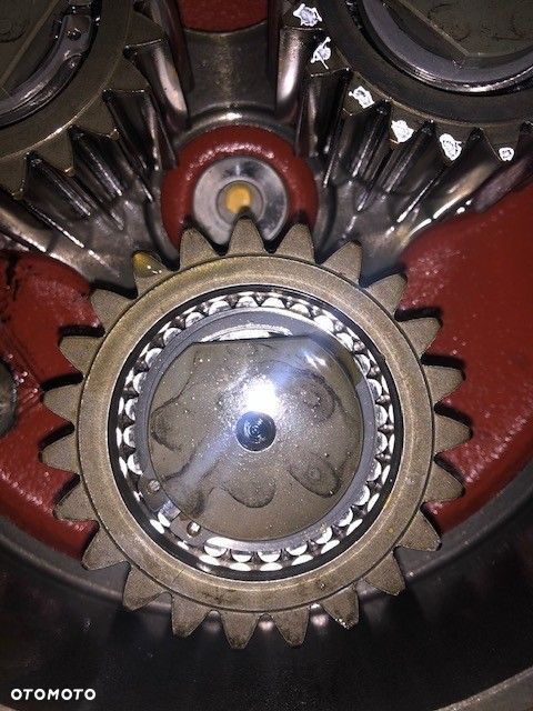 CAT 906 - Zwolnica | Piasta | [CZĘŚCI] - Carraro 11812 - 5