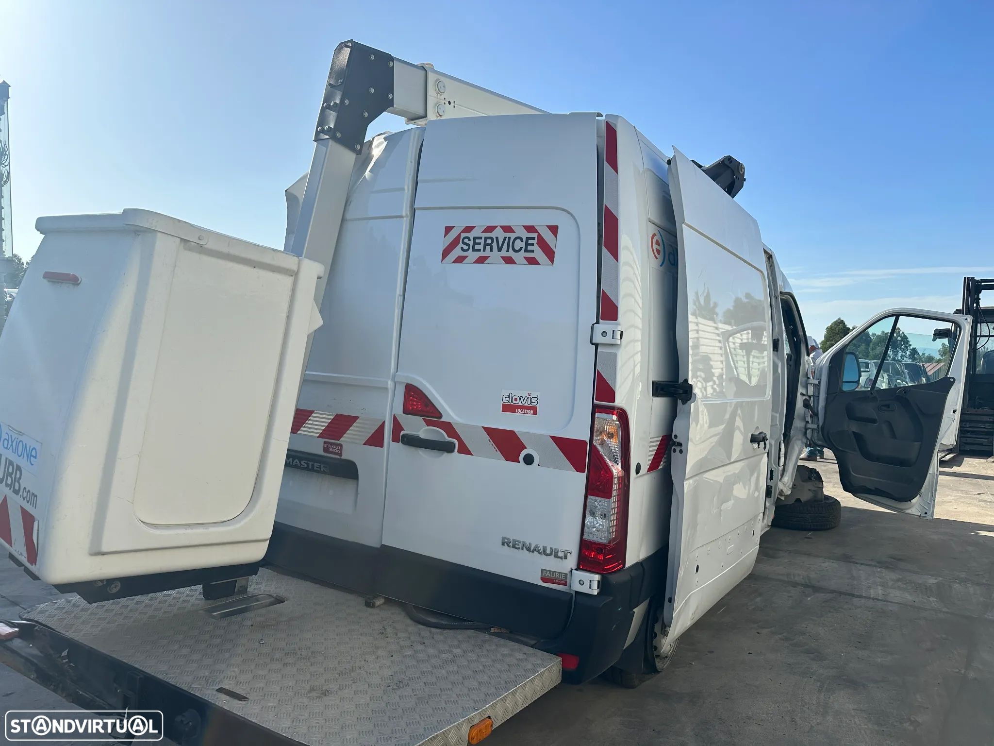 RENAULT MASTER III FASE III 2.3 BLUE DCI 145 CV DE 2021 MOTOR M9T 708 COM GRUA PLANTAFORMA DE CESTO K32 - 1