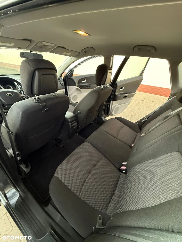 Kia Ceed 1.6 Crdi Optimum + - 26