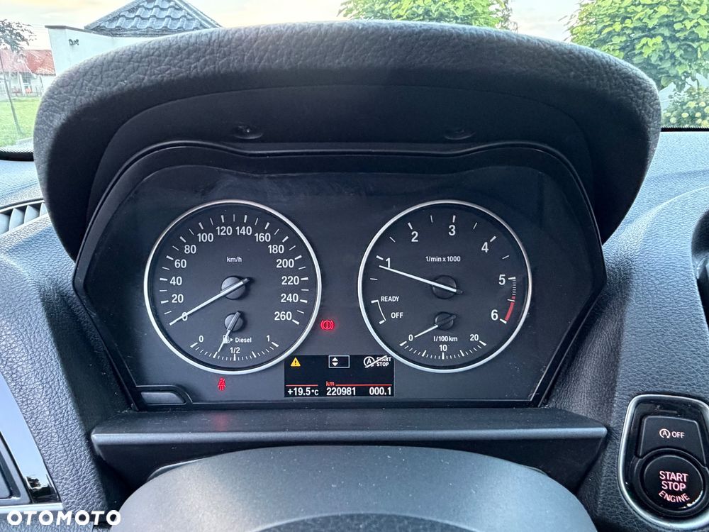 BMW Seria 1 118d Edition Metropolitan - 27