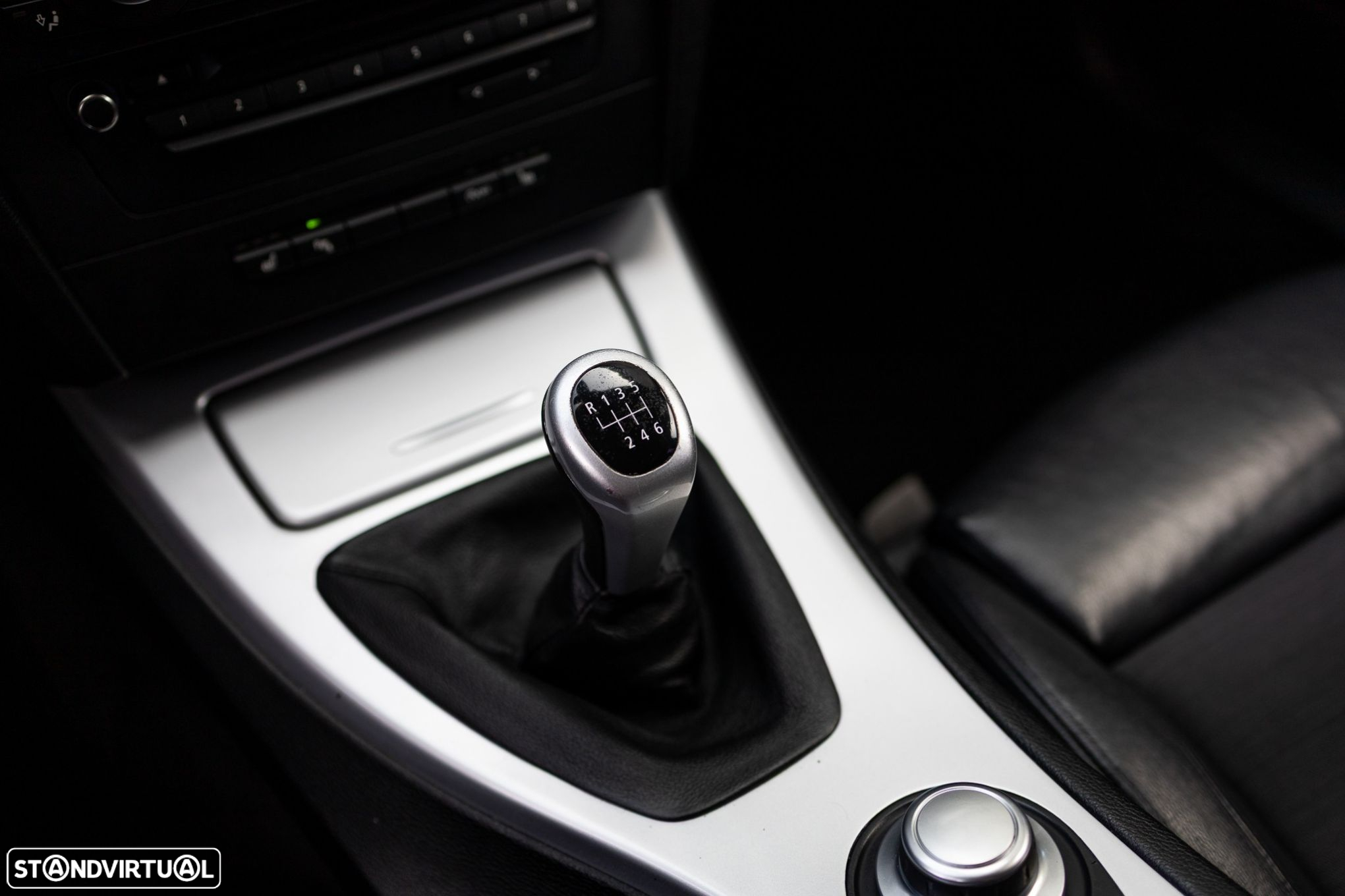BMW 318 d Touring Navigation Sport - 22