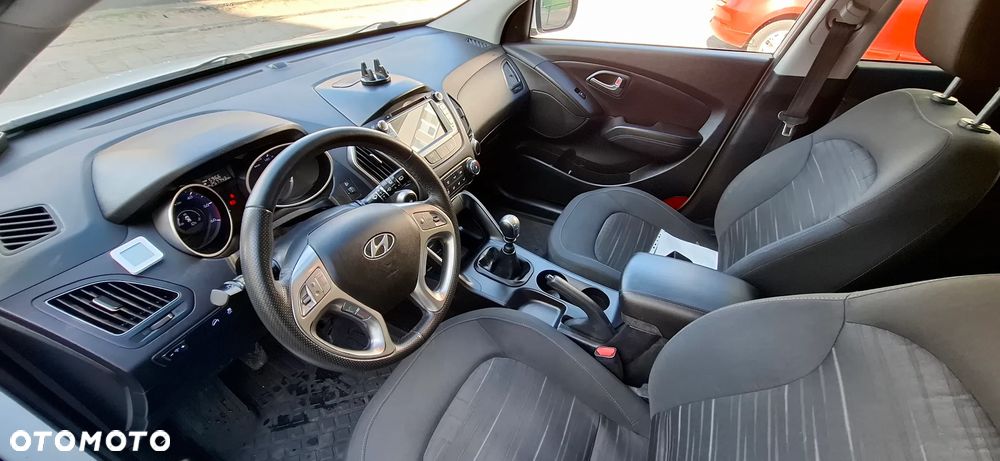 Hyundai Tucson 1.7 CRDI BlueDrive Classic 2WD - 9