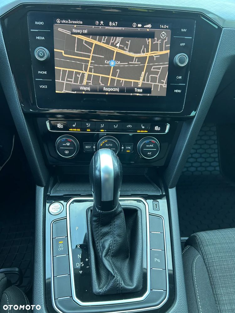 Volkswagen Passat 1.5 TSI EVO Business DSG - 6