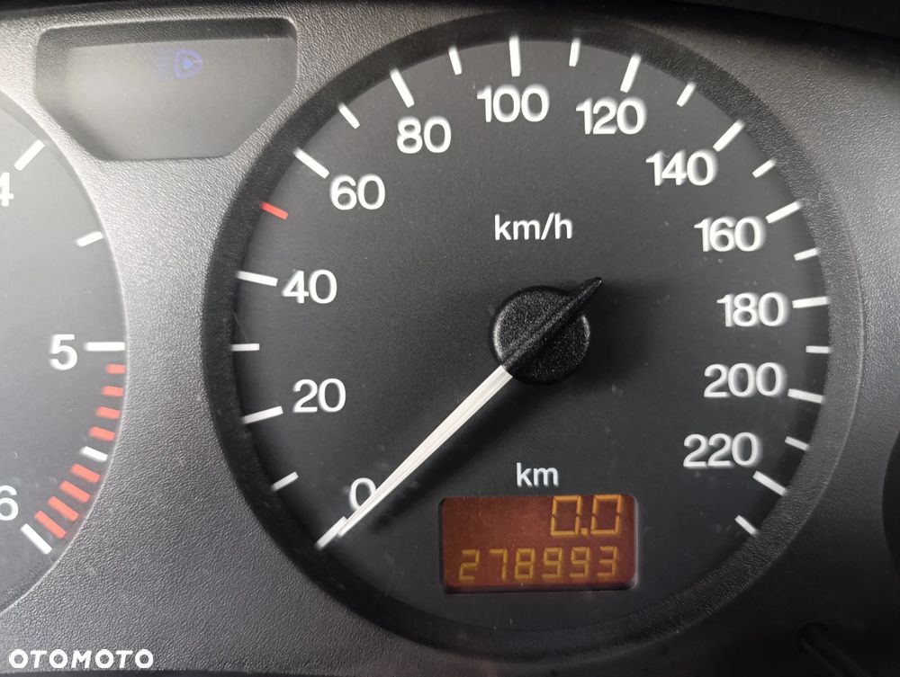 Opel Zafira 2.0 DTI - 23