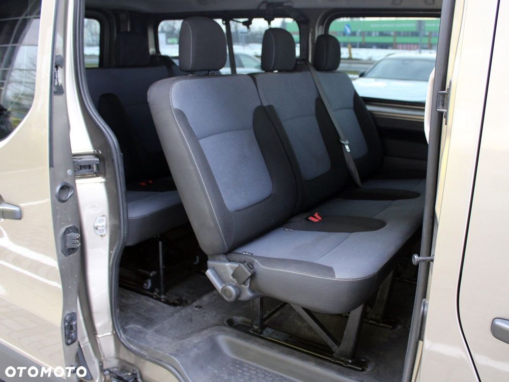 Opel Vivaro L2H1 2,9t Edition Premium - 13