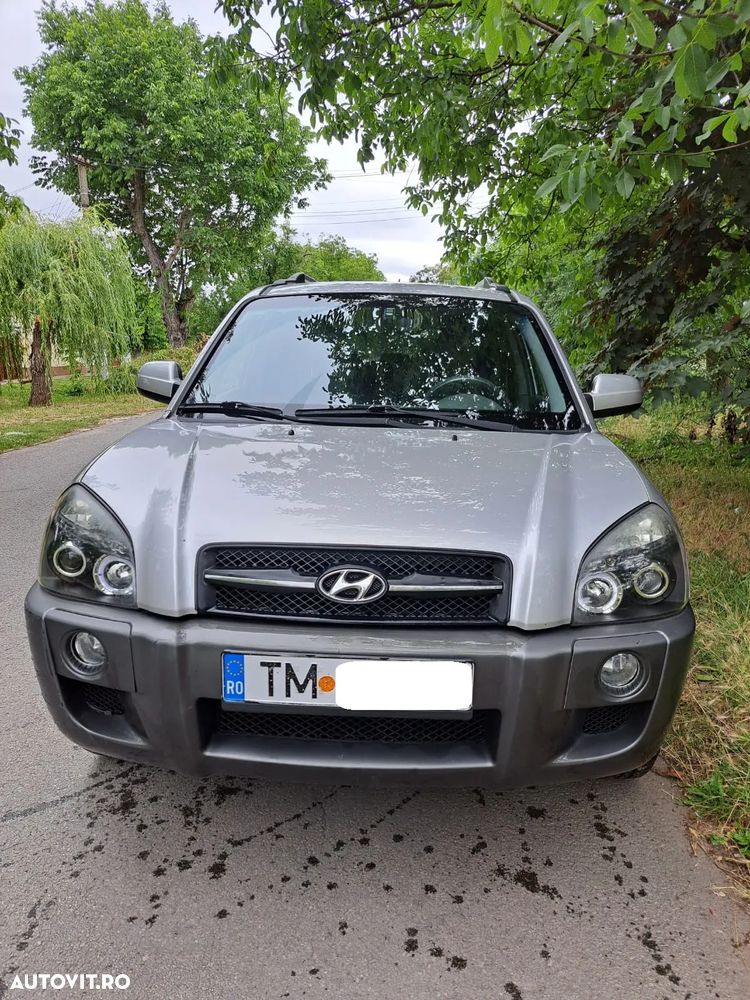 Hyundai Tucson 2.0 DOHC 4WD - 2
