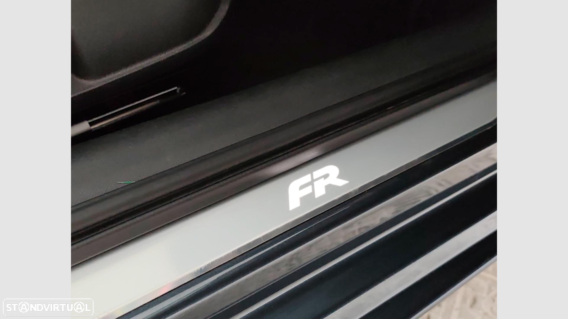 SEAT Leon 1.4 e-Hybrid FR DSG - 24