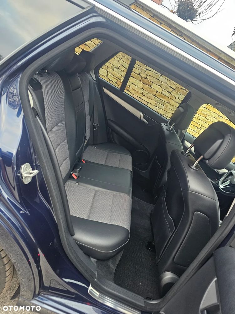 Mercedes-Benz Klasa C 200 CDI BlueEff Elegance - 20