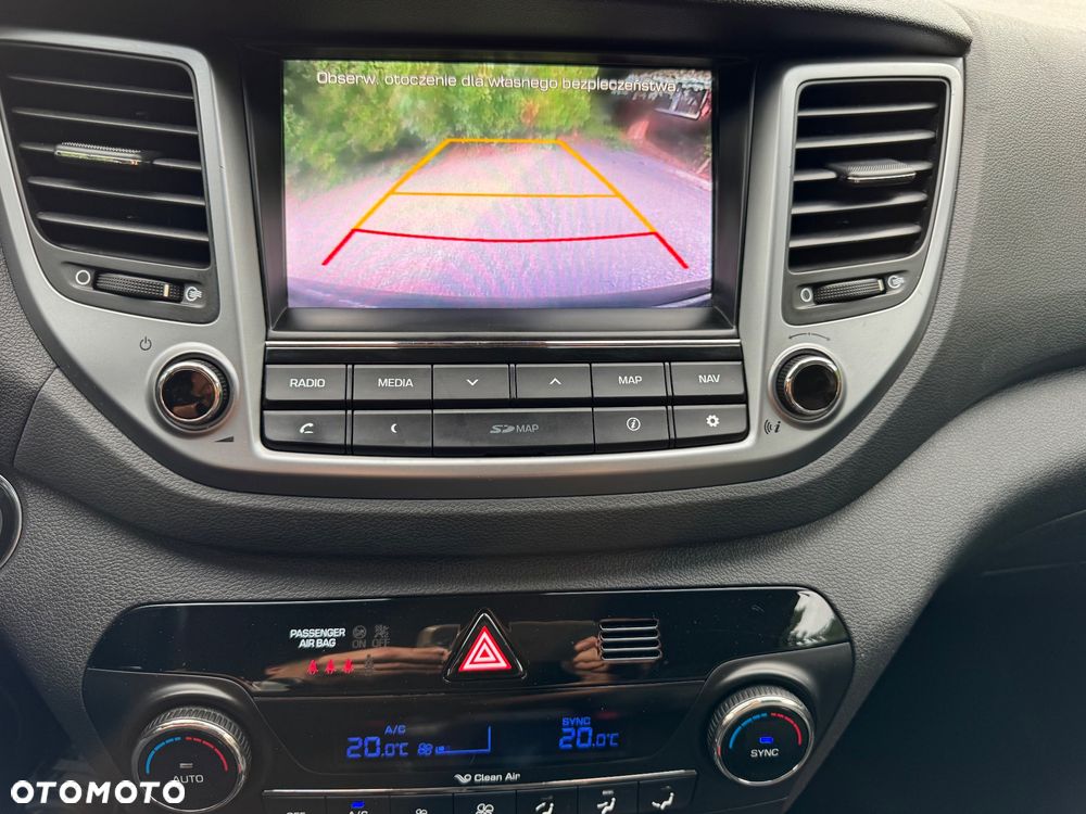Hyundai Tucson blue 1.7 CRDi 2WD Intro Edition - 23