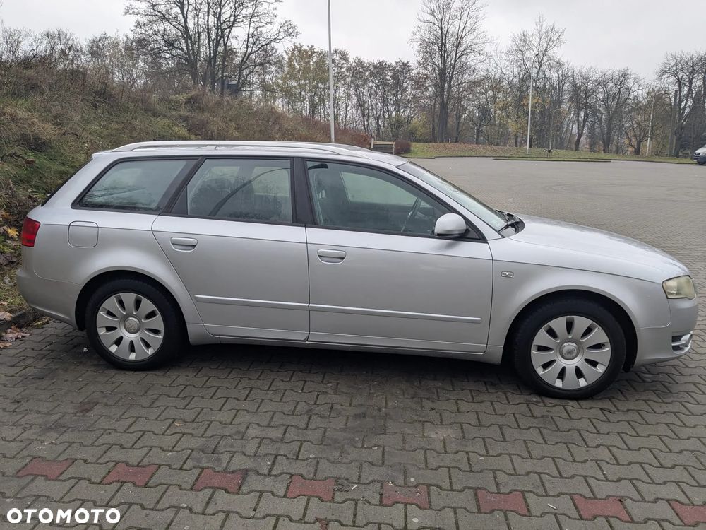 Audi A4 Avant 2.0 TDI - 6