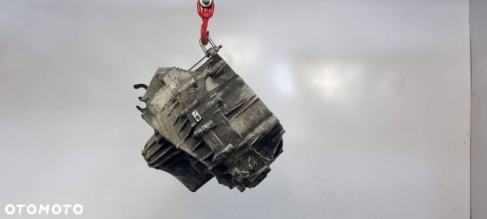 SKRZYNIA BIEGÓW VOLVO V60 - 4