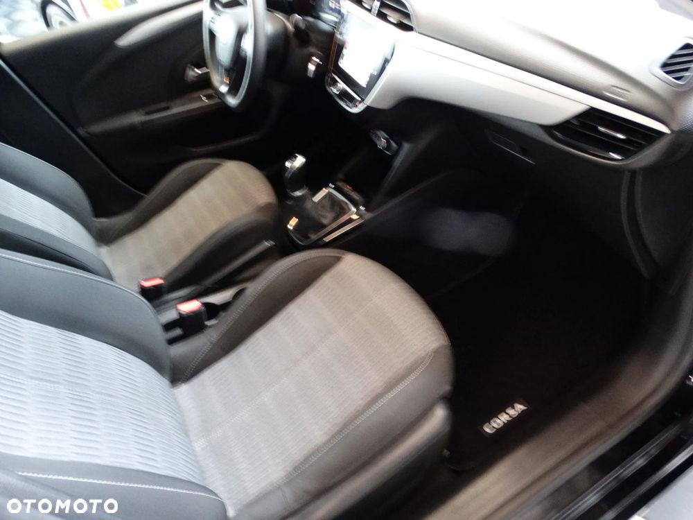Opel Corsa 1.2 Edition S&S - 24
