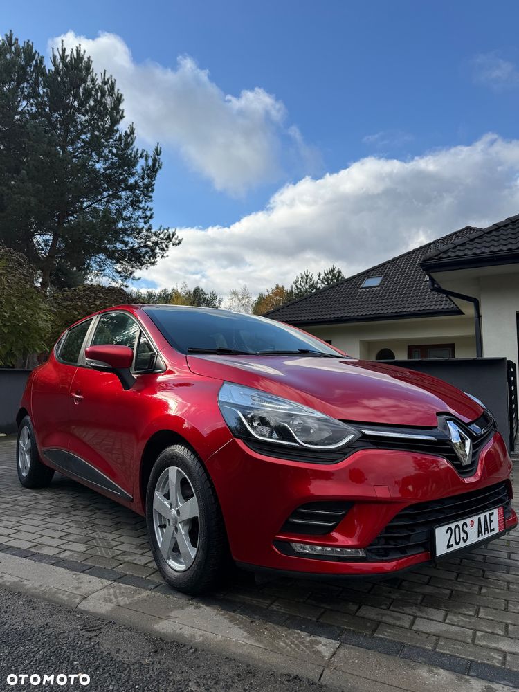 Renault Clio 1.2 16V Life - 12