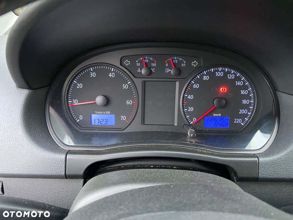 Volkswagen Polo - 16
