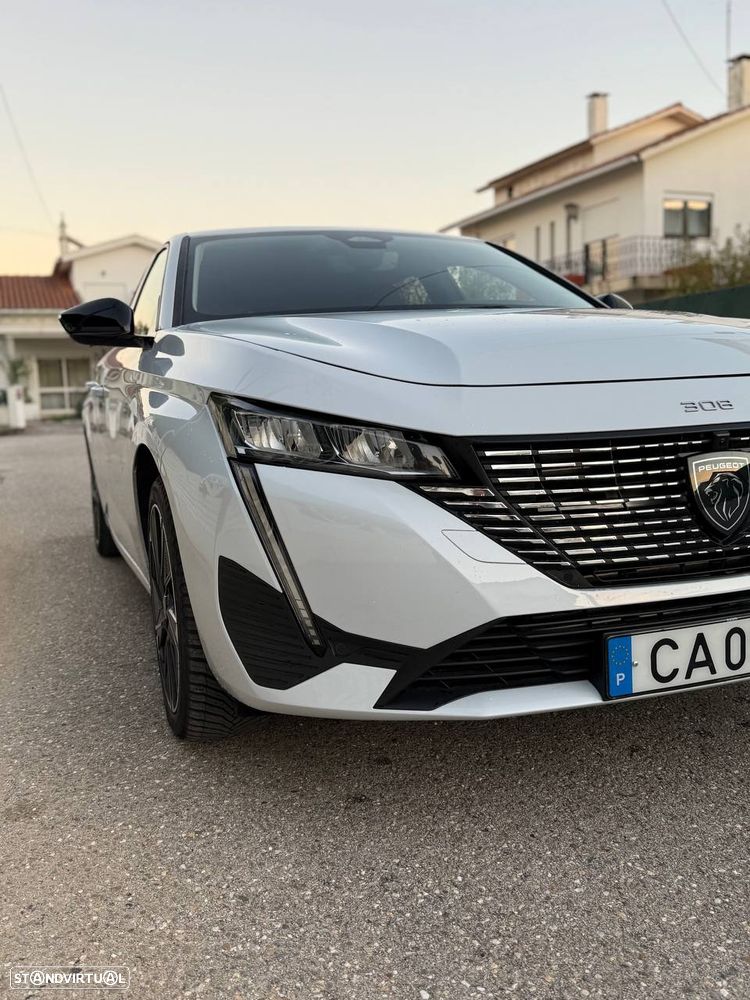 Peugeot e-308 54 kWh Allure - 2