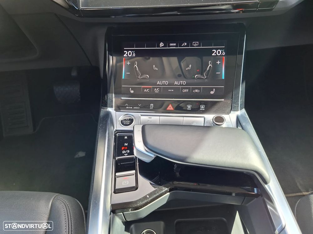 Audi e-tron 55 quattro Advanced - 54