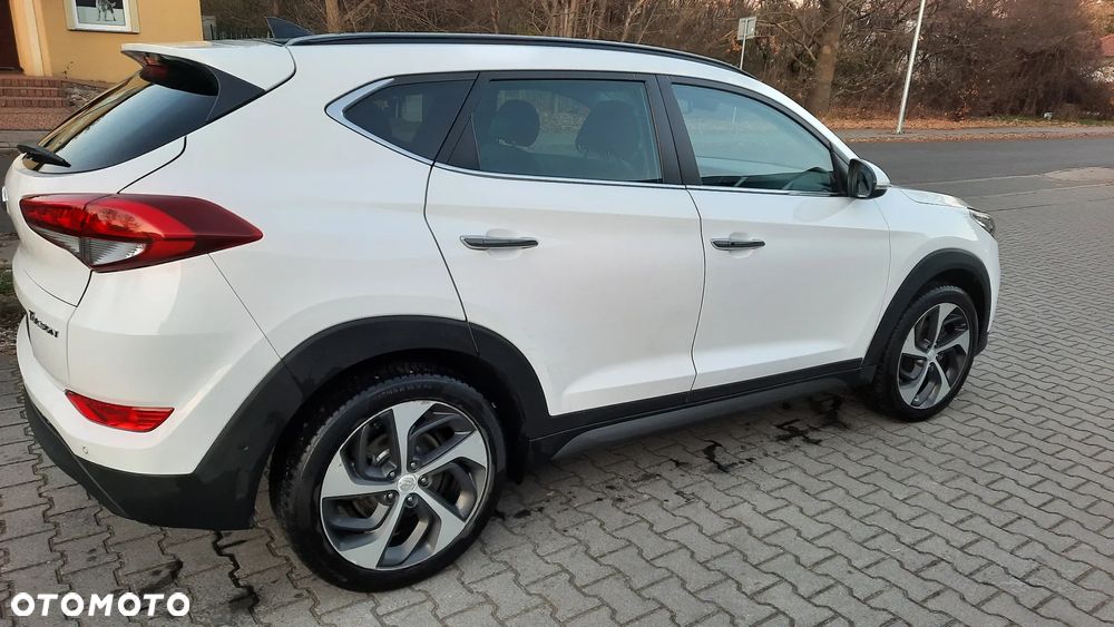 Hyundai Tucson blue 1.7 CRDi 2WD DCT Premium - 9