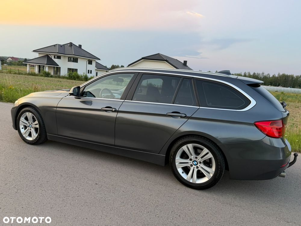 BMW Seria 3 320d Luxury Line - 7
