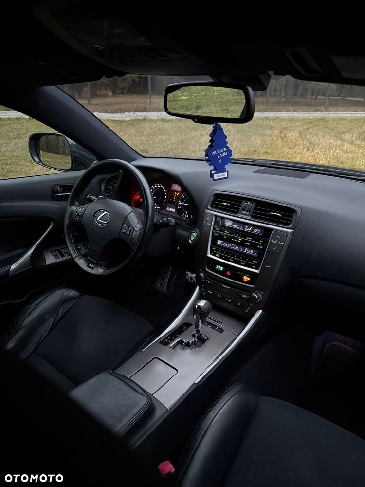 Lexus IS 250 F Sport - 16