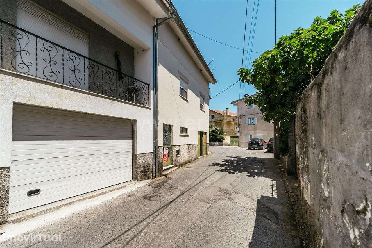 Moradia T3 / Seia, Santa Comba - Grande imagem: 2/18