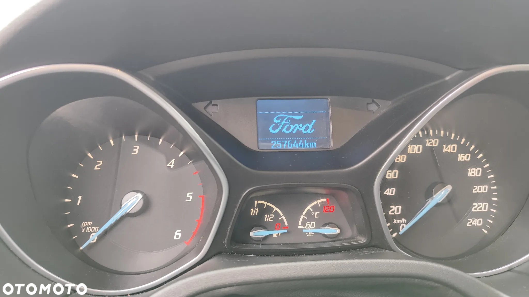 Ford Focus 1.6 TDCi DPF Start-Stopp-System Titanium - 21