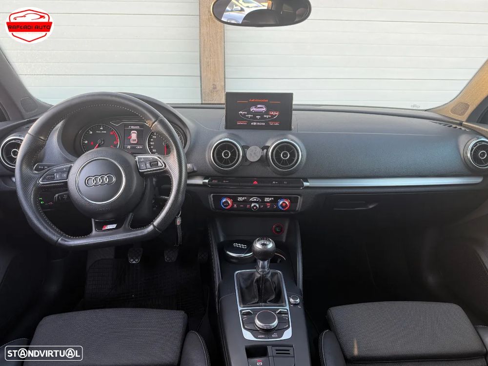 Audi A3 Sportback 1.6 TDI S line Sport Pack - 17