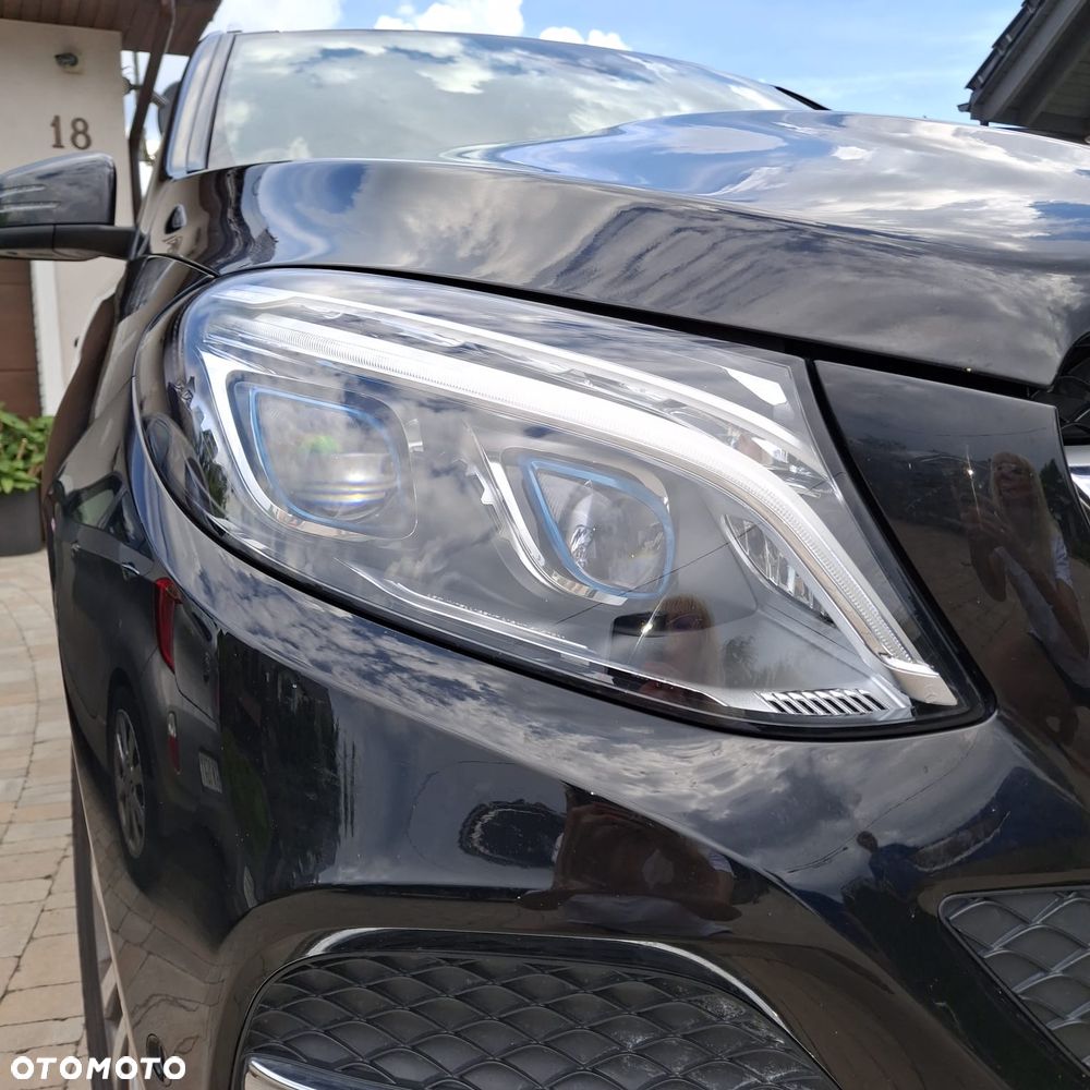 Mercedes-Benz GLE - 4
