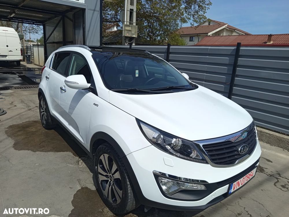 Kia Sportage 2.0 CRDI 4WD Automatik Dream-Team Edition - 2