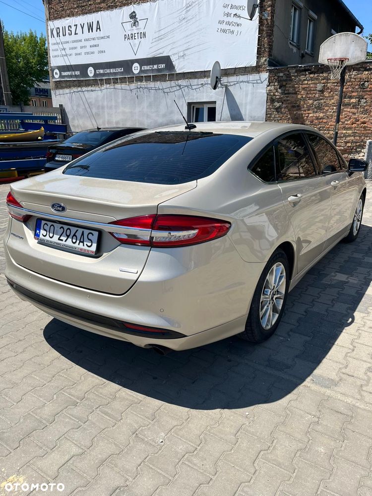 Ford Fusion - 7