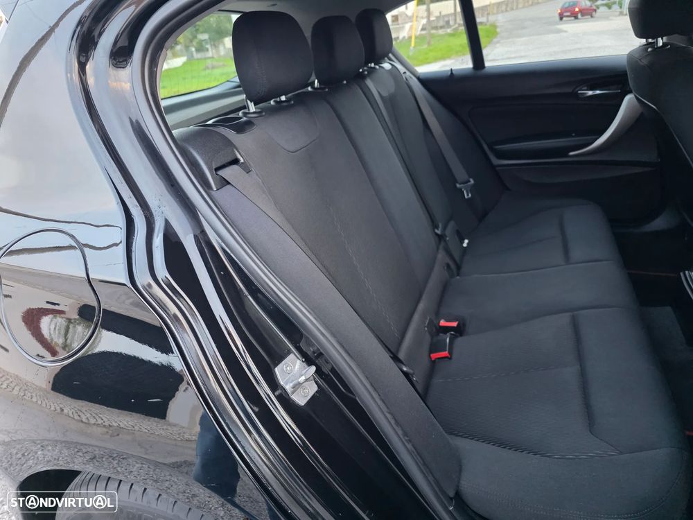 BMW 116 d EDynamics Line Urban - 15