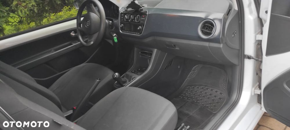 Volkswagen up! 1.0 high Perfectline - 11