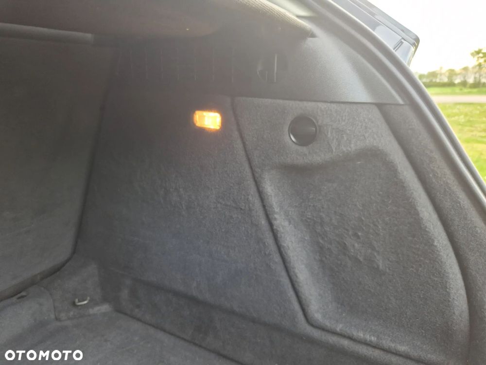 Audi Q3 2.0 TDI - 23