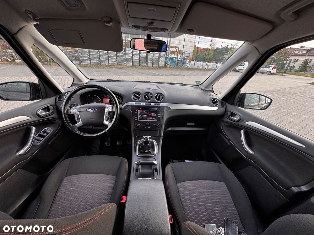Ford Galaxy 2.0 Business Edition - 8