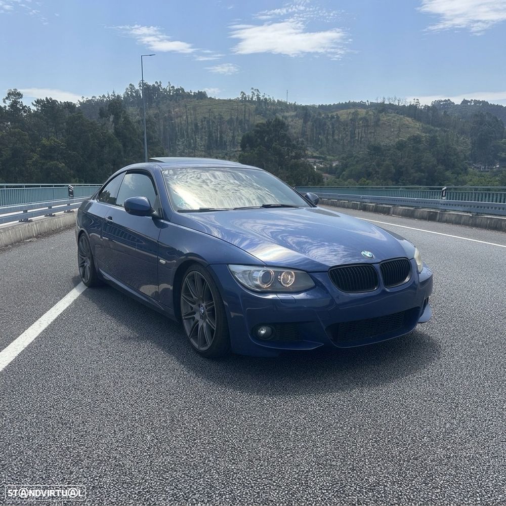 BMW 320 d Coupe - 2