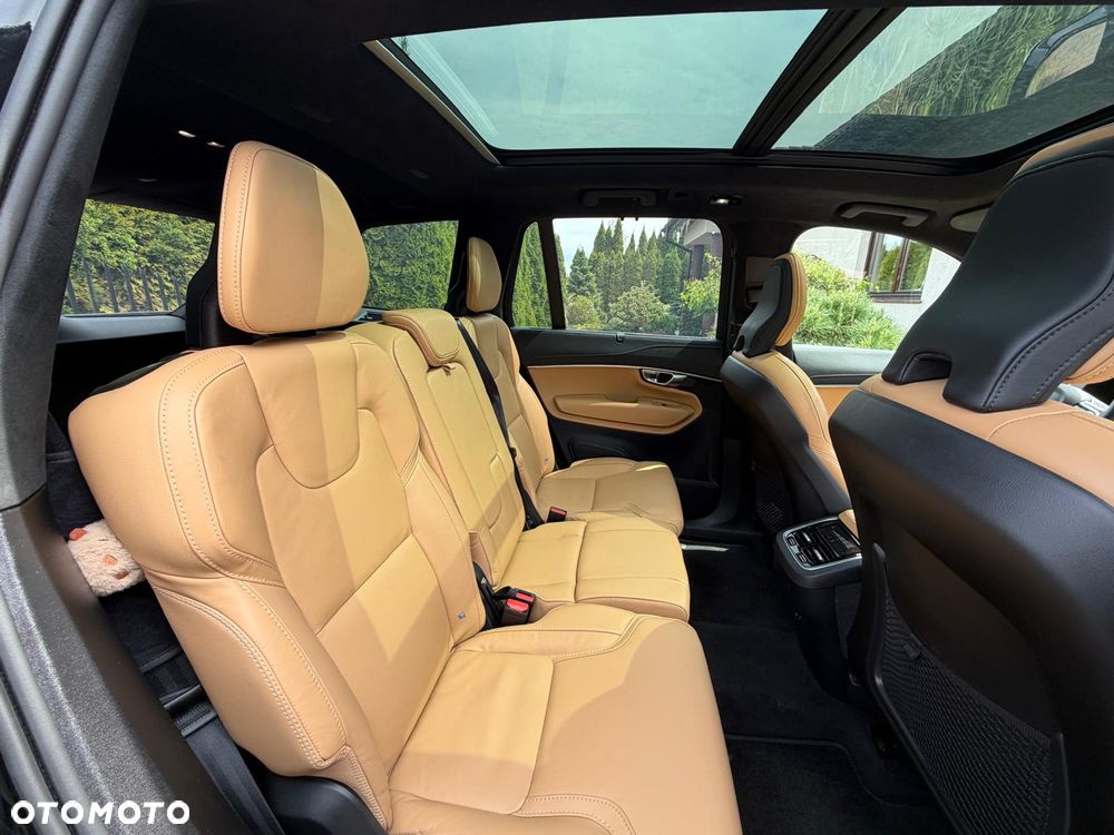 Volvo XC 90 B5 B AWD Plus Dark 7os - 7