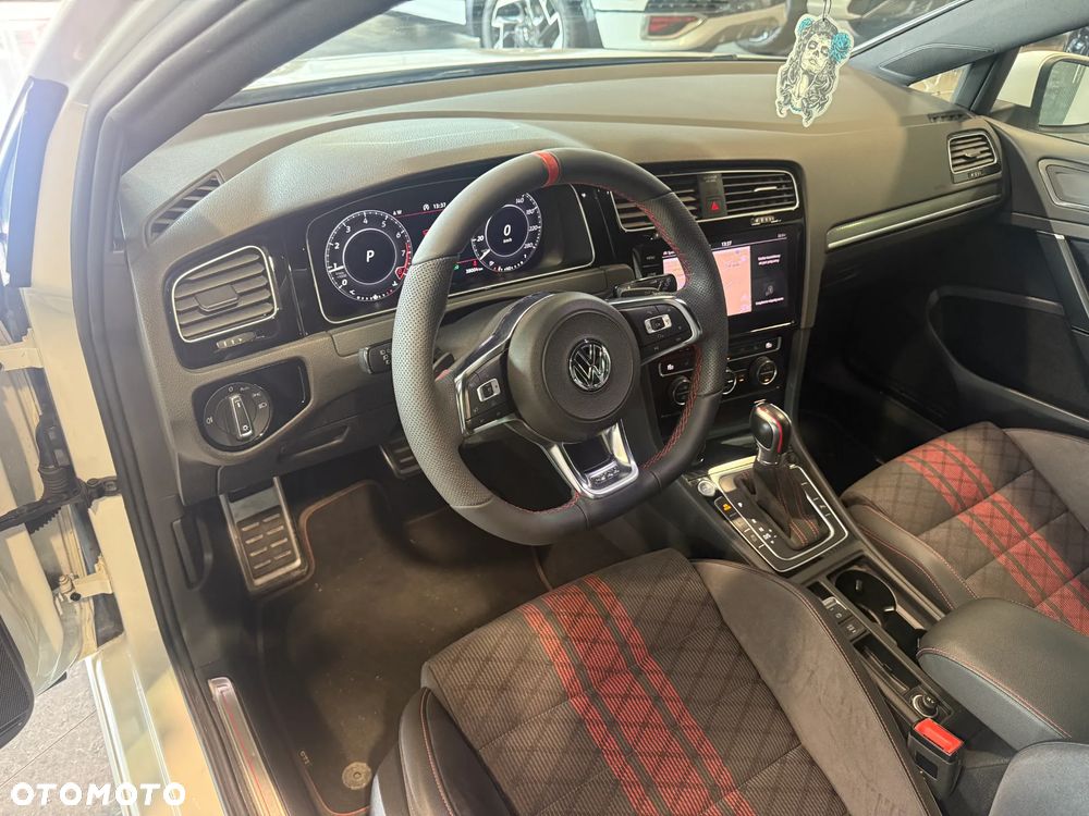 Volkswagen Golf VII 2.0 TSI GTI TCR DSG - 17