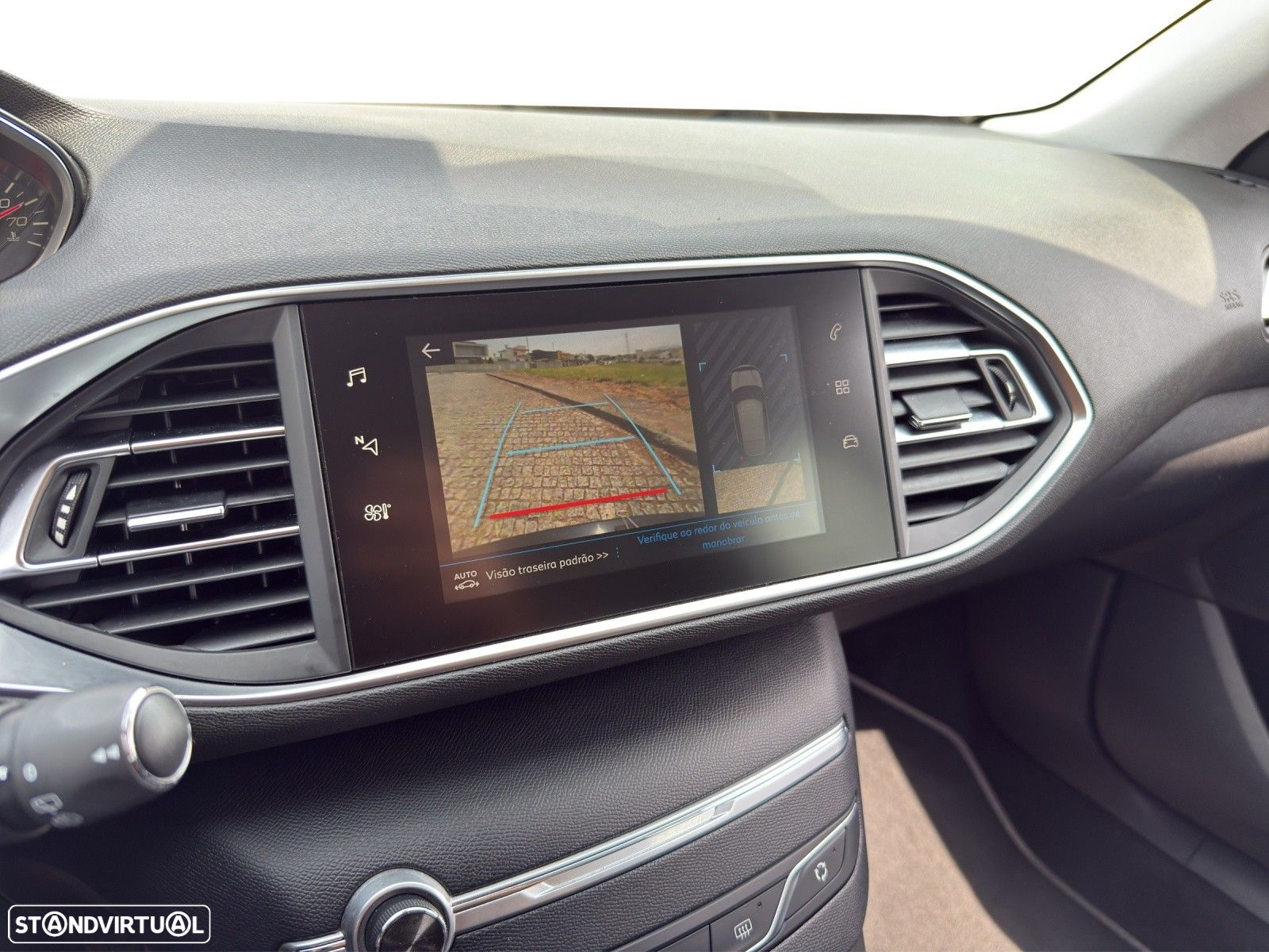 Peugeot 308 PureTech 130 GPF EAT8 Stop & Start Tech Edition - 13