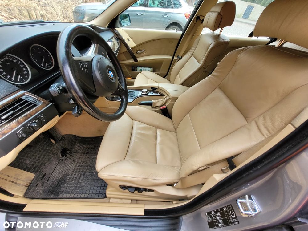 BMW Seria 5 - 21