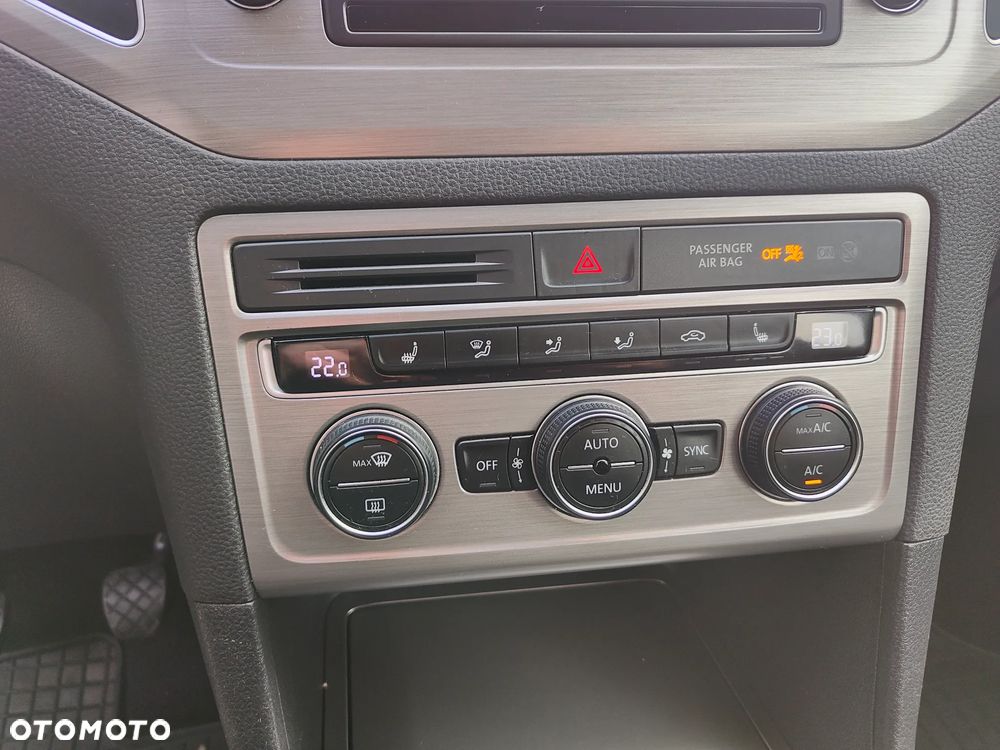 Volkswagen Golf Sportsvan - 24