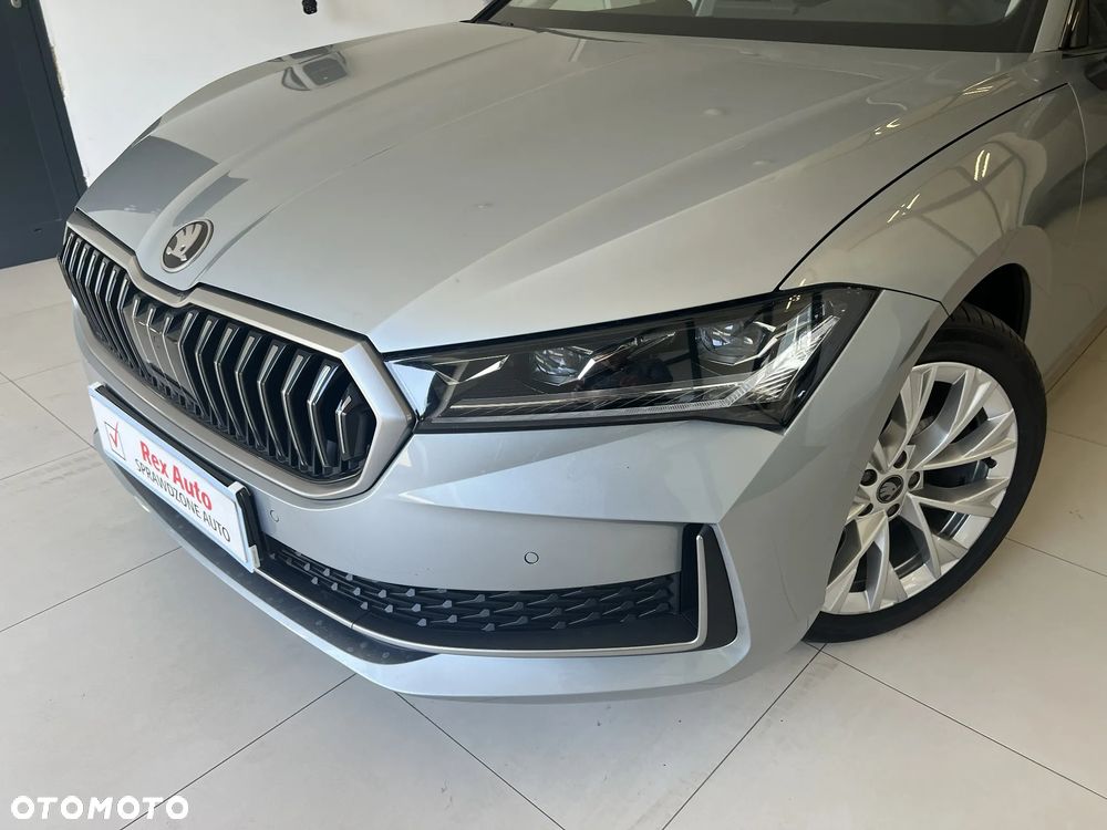 Skoda Superb 2.0 TDI SCR 4x4 Edition 130 DSG - 3