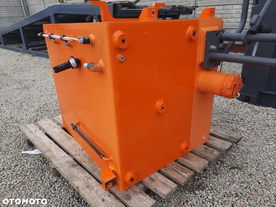 doosan dx 225 lc zbiornik paliwa ropy