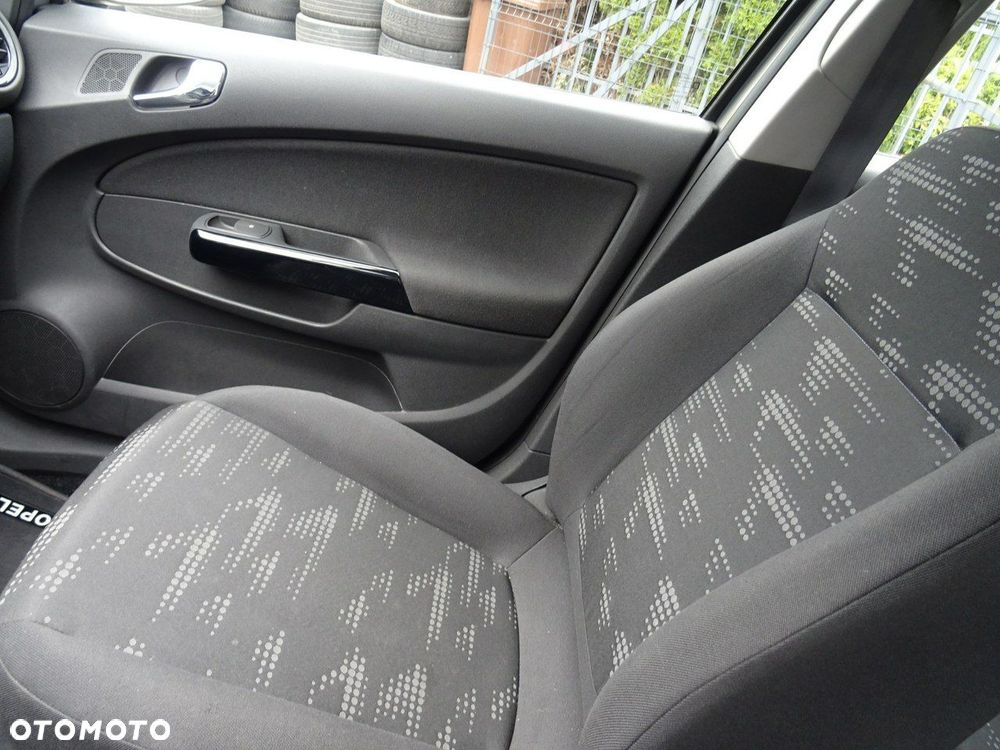 Opel Corsa - 11