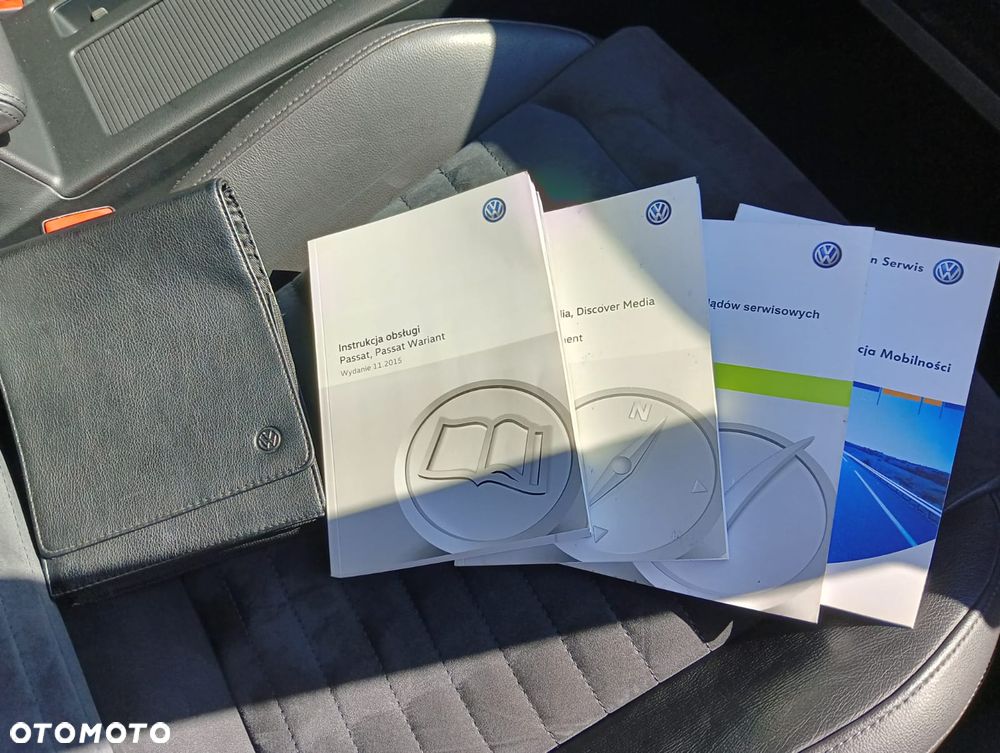 Volkswagen Passat 2.0 TDI SCR DSG Highline - 40
