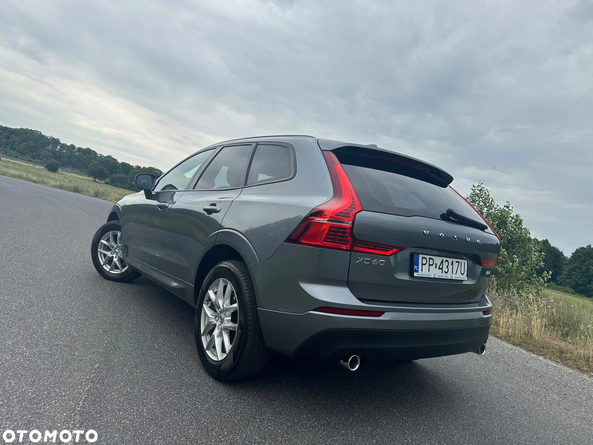 Volvo XC 60 B4 D Geartronic Momentum Pro - 3