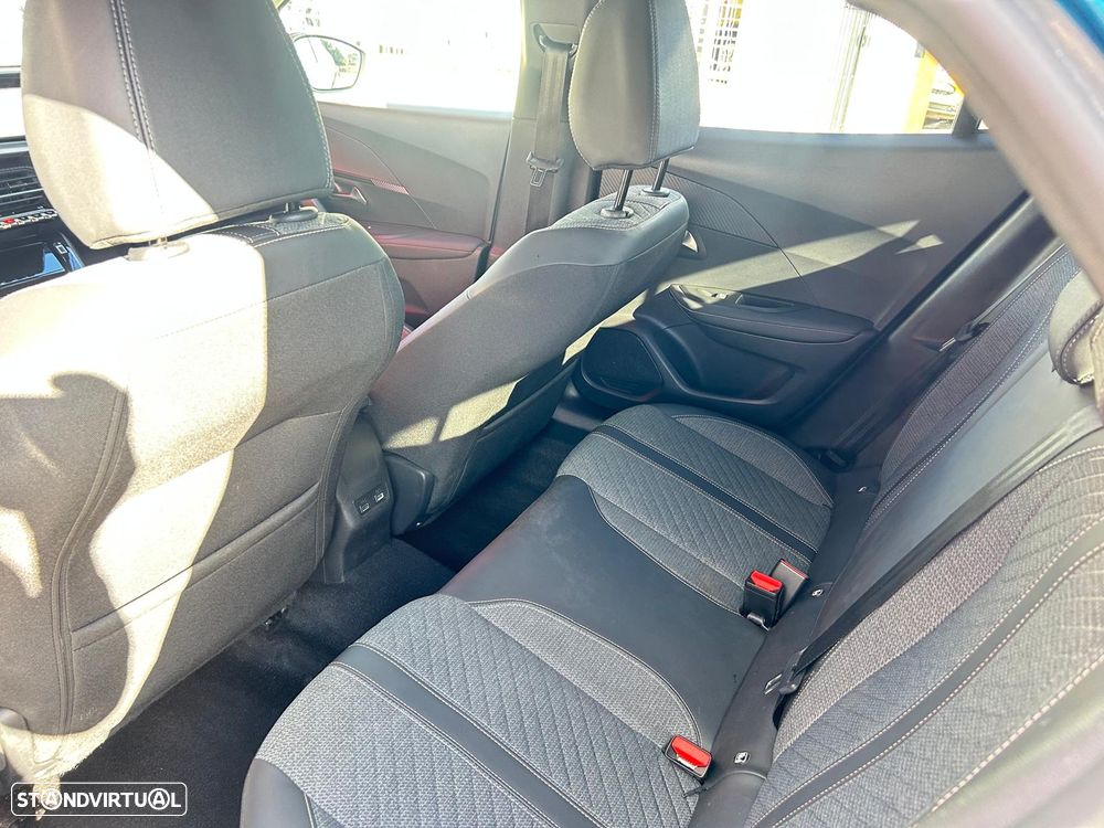 Peugeot 2008 Hybrid 145 e-DSC Allure - 19